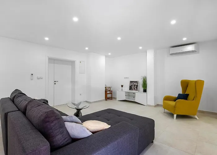 Stunning In With Sauna Ferienhaus Zaboric